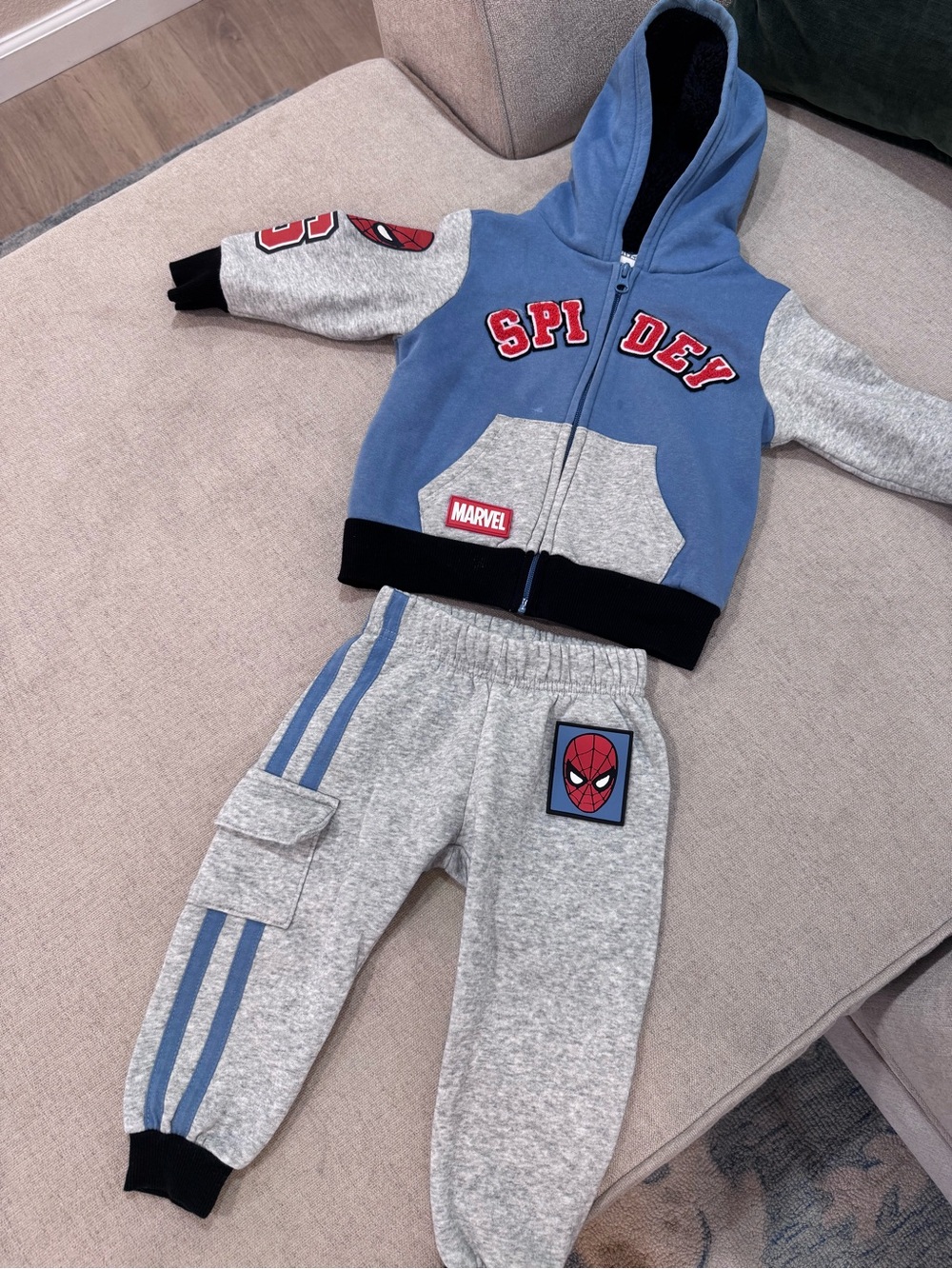 Marvel Spider-Man Blue and Gray Hoodie & Jogger Set
